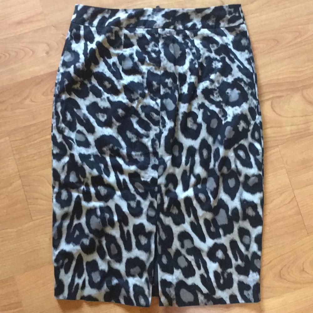 Kendall & Kylie Pencil Skirt - Picture 2 of 3